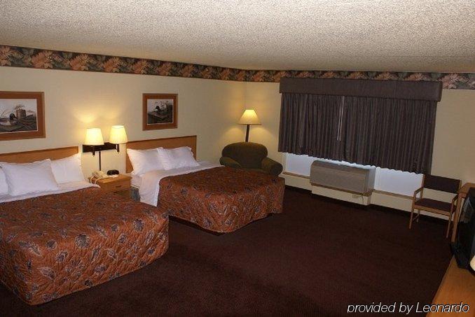 Fossil Creek Hotel & Suites Russell Quarto foto